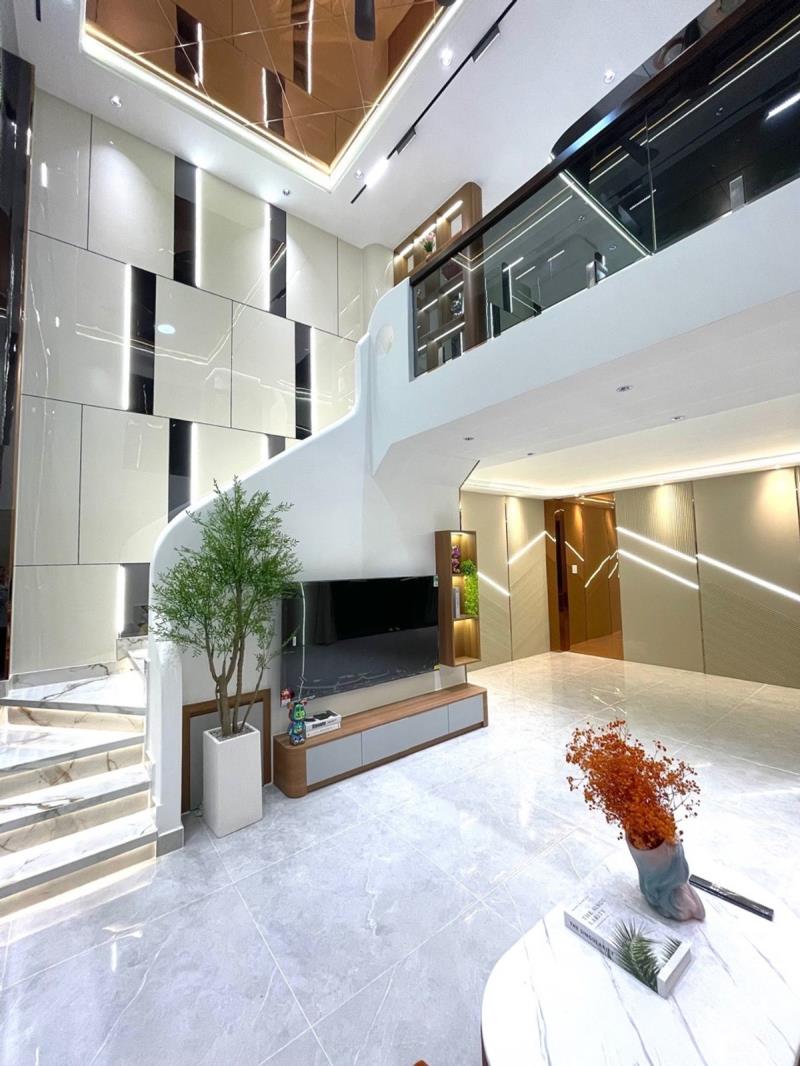 Nhà bán nguyễn văn khối 5 tầng hẽm xe hơi sổ hồng riêng, 45m2, 5 tầng