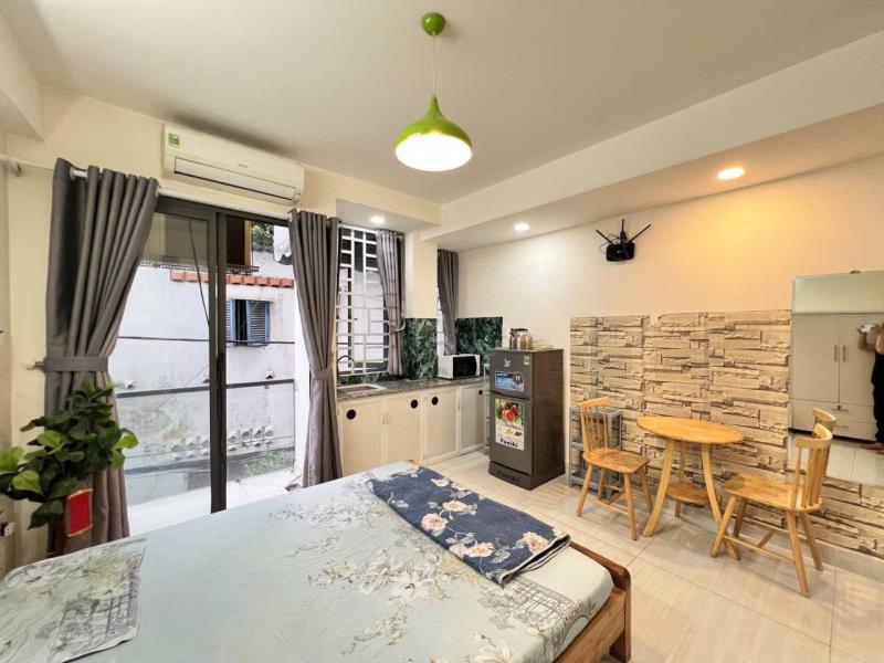 Cho thuê căn hộ tại nguyễn khuyến, bình thạnh – đầy đủ nội thất, cửa sổ lớn thoáng, gần ftu, hutech, uth, uef