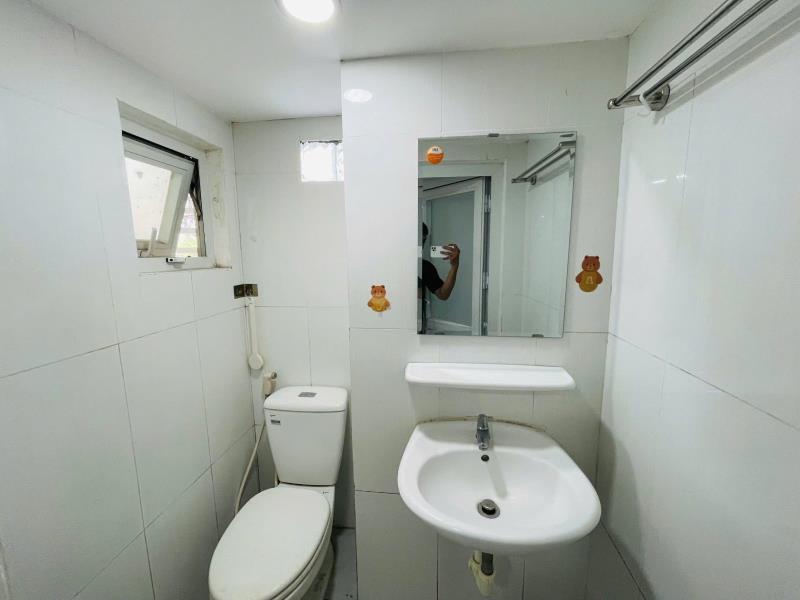Siêu phẩm phòng gác cao rộng rãi mặt tiền đường lớn – phó đức chính chỉ 5tr 🚨 - Ảnh 2