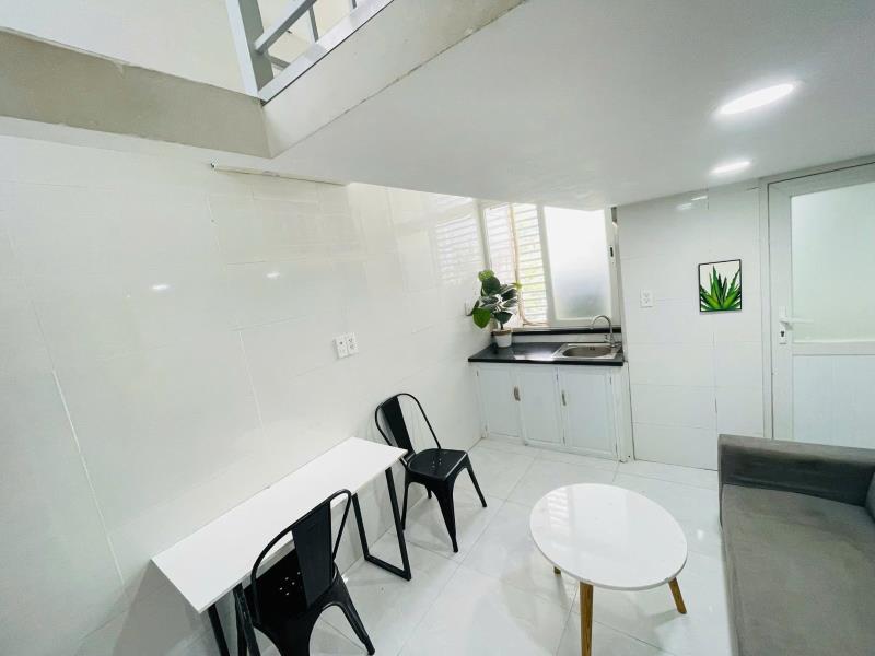 Siêu phẩm phòng gác cao rộng rãi mặt tiền đường lớn – phó đức chính chỉ 5tr 🚨 - Ảnh 4