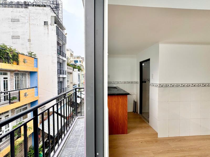 Phòng trọ có gác có máy lạnh gần đại học văn hiến và ngã tư bốn xã quận tân phú - Ảnh 3