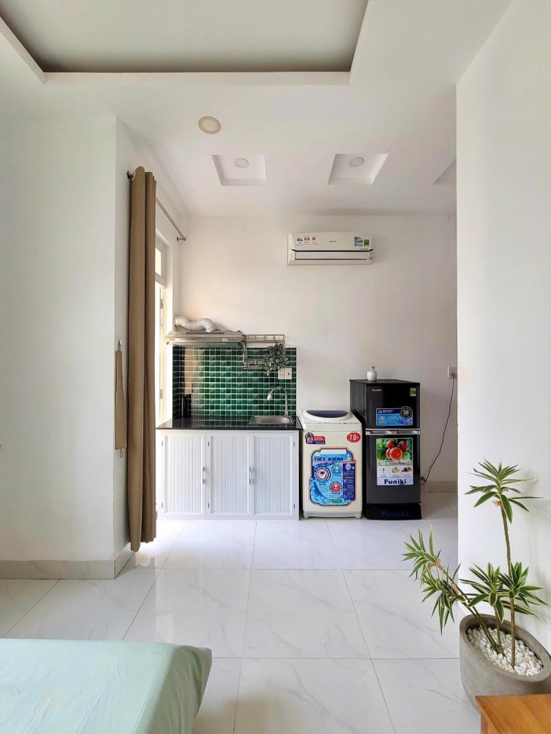 Cho thuê phòng trọ có ban công full nội thất 30m2 đường phan chu trinh gần uef, hutech , huflit , gtvt cùng nhiều tiện ích xung quanh - Ảnh 3
