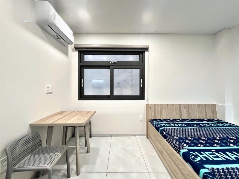 🏡 Căn hộ cửa sổ lớn tách bếp trần bình trọng – gần q1 ✨ - Ảnh 4