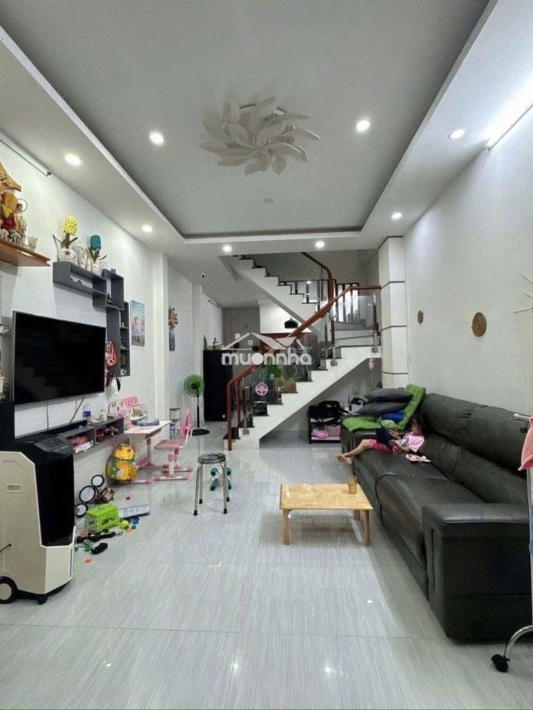 Không lỗi , không quy hoạch - dtt 160m2, 5,6 tỷ ,xe hơi, lê hồng phong