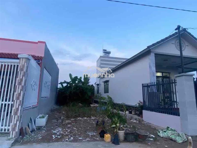 Bán đất hẻm xe hơi đường nguyễn văn trung, bến tre