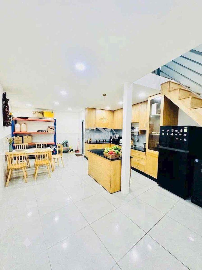 Nhà đẹp 2 tầng - dt 5m x 16m nở hậu 9m - xe hơi ngủ trong nhà - 1 căn - Ảnh 3