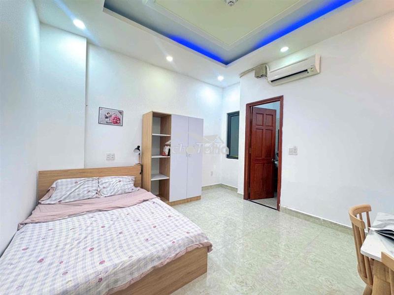 Studio rộng full nội thất ngay etown đi bộ 3p