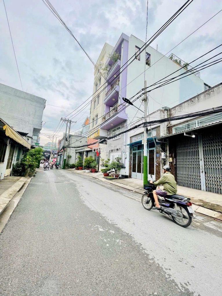 Bán nhà đường tân kỳ tân quý 63m vuông,4 tầng, ngang4.2, dài 15