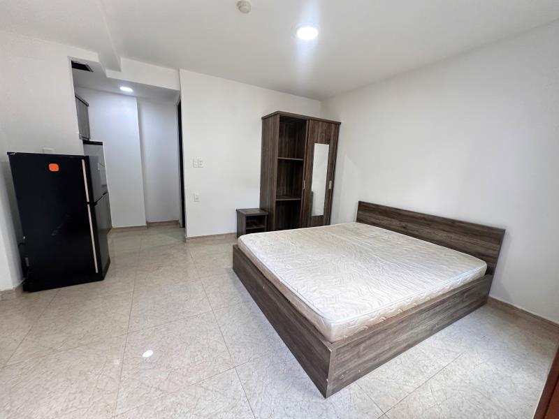🏠 Căn hộ cửa sổ trời lớn thoáng – tách bếp | hoàng hoa thám, p7, bình thạnh - gần q1 - Ảnh 2