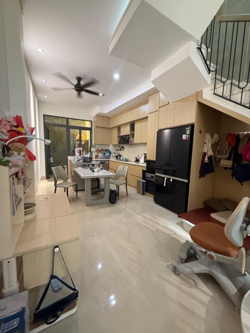 Nhà bán quang trung 63m2, gần chợ siêu thị