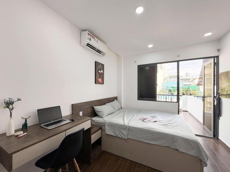 Cho thuê căn hộ 1pn – ban công rộng 50m² – trần kế xương quận phú nhuận – gần quận 1