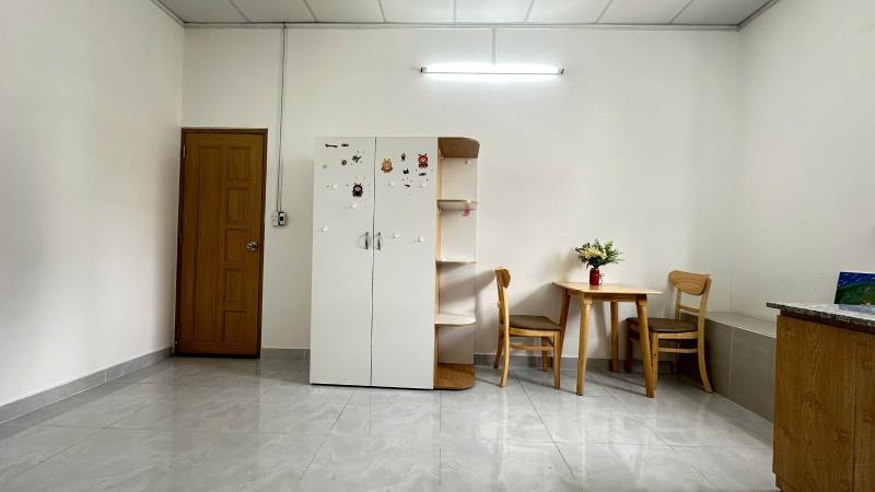 Cho thuê phòng trọ sinh viên lý thường kiệt quận 10 – phòng rộng, cửa sổ thoáng sáng - Ảnh 2