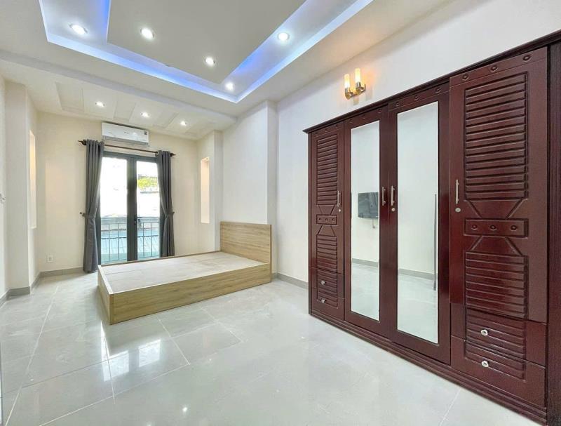 Cho thuê căn hộ ban công | gần chợ bà chiểu & đại học văn lang cs1  - Ảnh 2