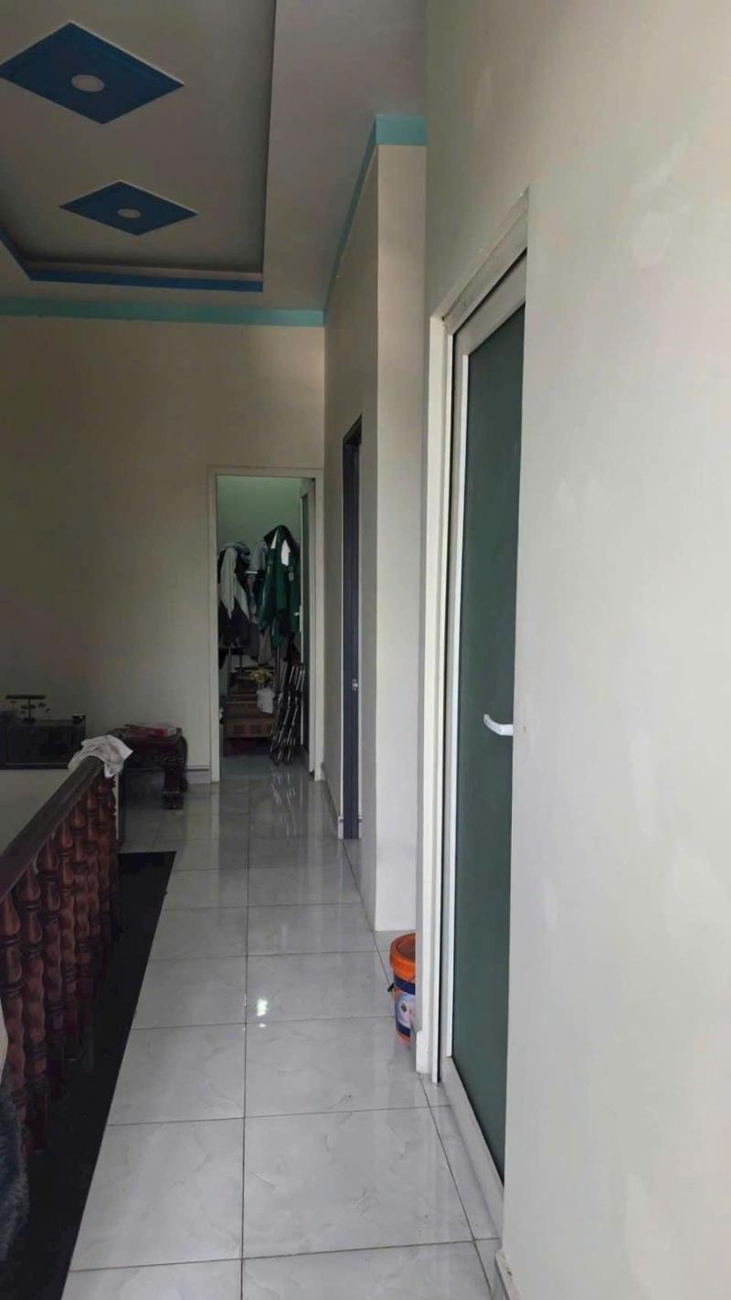 Bán nhà dĩ an hoàn công hiếm trong phân khúc - 67m2 2 tầng 3pn 2wc - Ảnh 4
