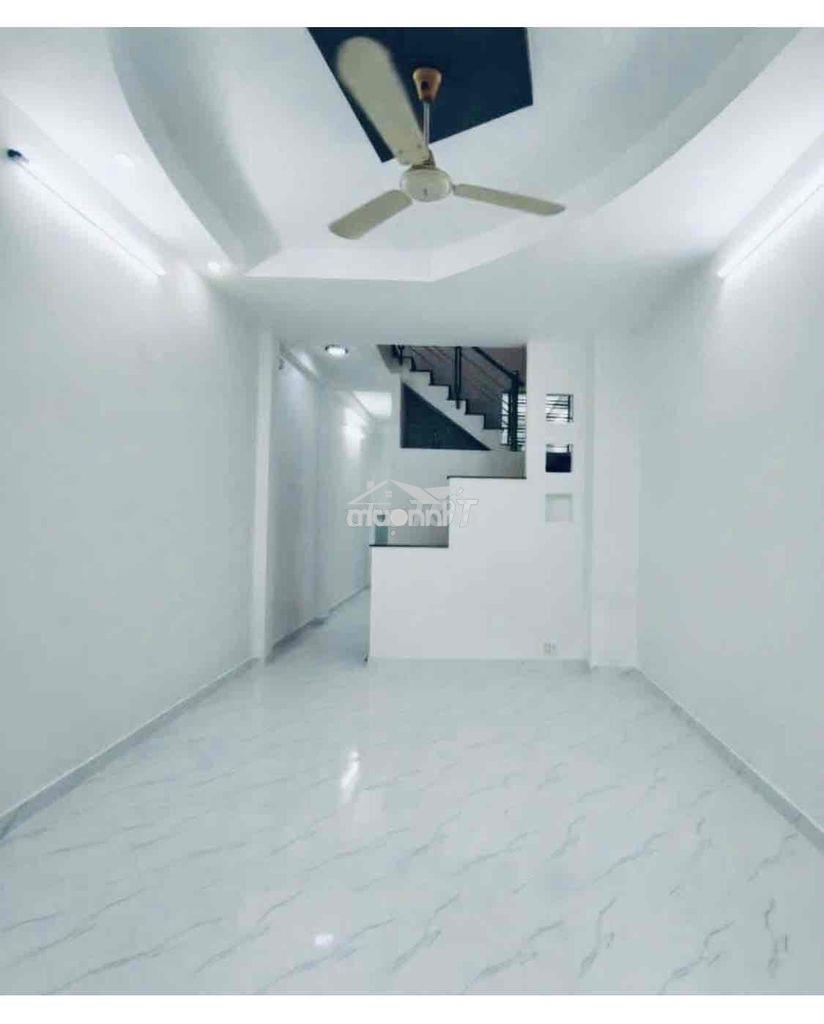 Nhà rộng mới, hẻm xe hơi, gần hàng xanh, 48m2, 1 trệt 1l sân để xe ok - Ảnh 2
