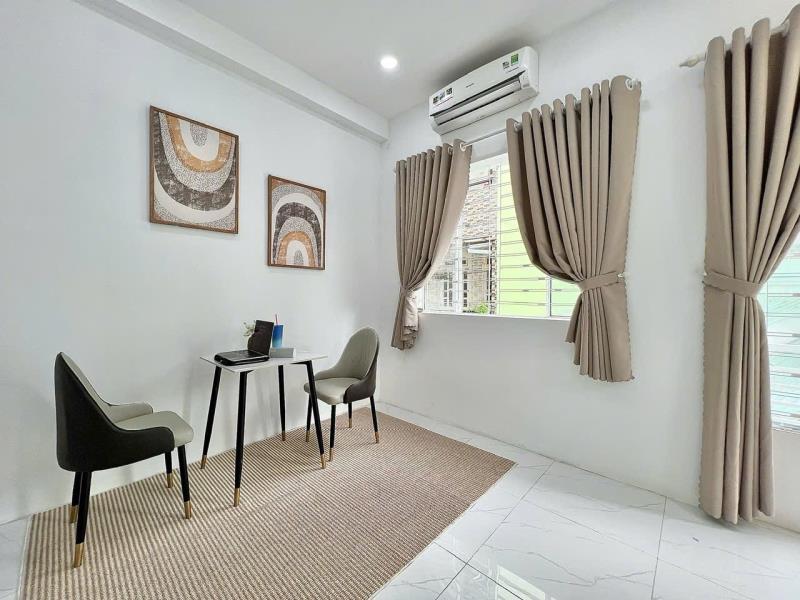 Cho thuê căn hộ rộng 40m2 ban công, tách bếp bình thạnh gần chợ bà chiểu, tiện đi gò vấp, q1 - Ảnh 3