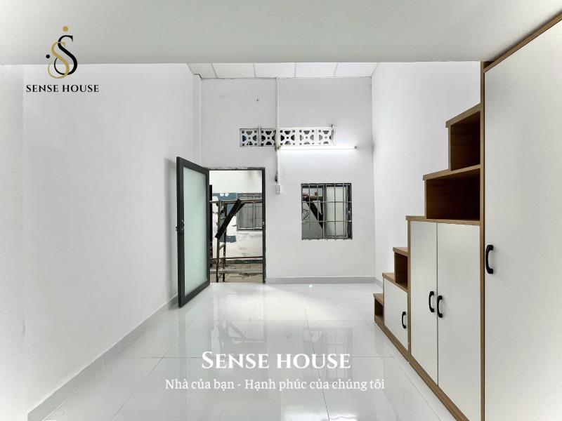 Phòng trọ sinh viên - người đi làm - 25m2 - gác cao cửa sổ