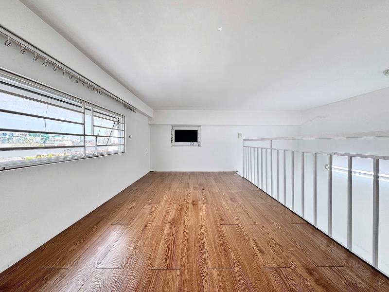 Gác cửa sổ gần đại học văn hiến vhu tân phú - khu bàu cát - etown cộng hoà tân bình - Ảnh 2