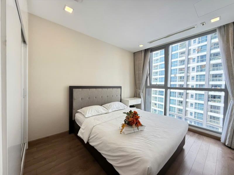 Chung cư 2 phòng ngủ nhiều ánh sáng trời, hàng xanh tiện về trung tâm quận 1 - Ảnh 2