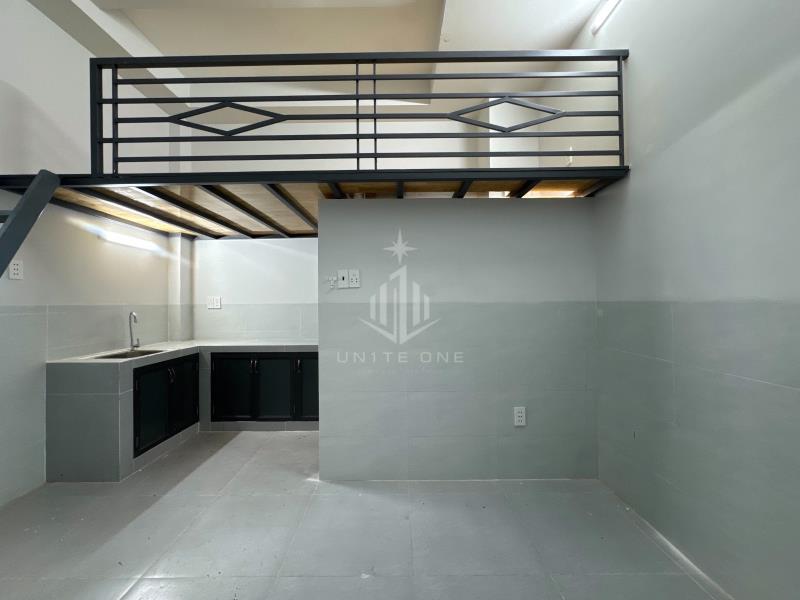 Phòng trọ duplex tân phú giá rẻ, gần đain học văn hiến, công thương, bách hoá xanh, coing viên uỷ ban tân phú