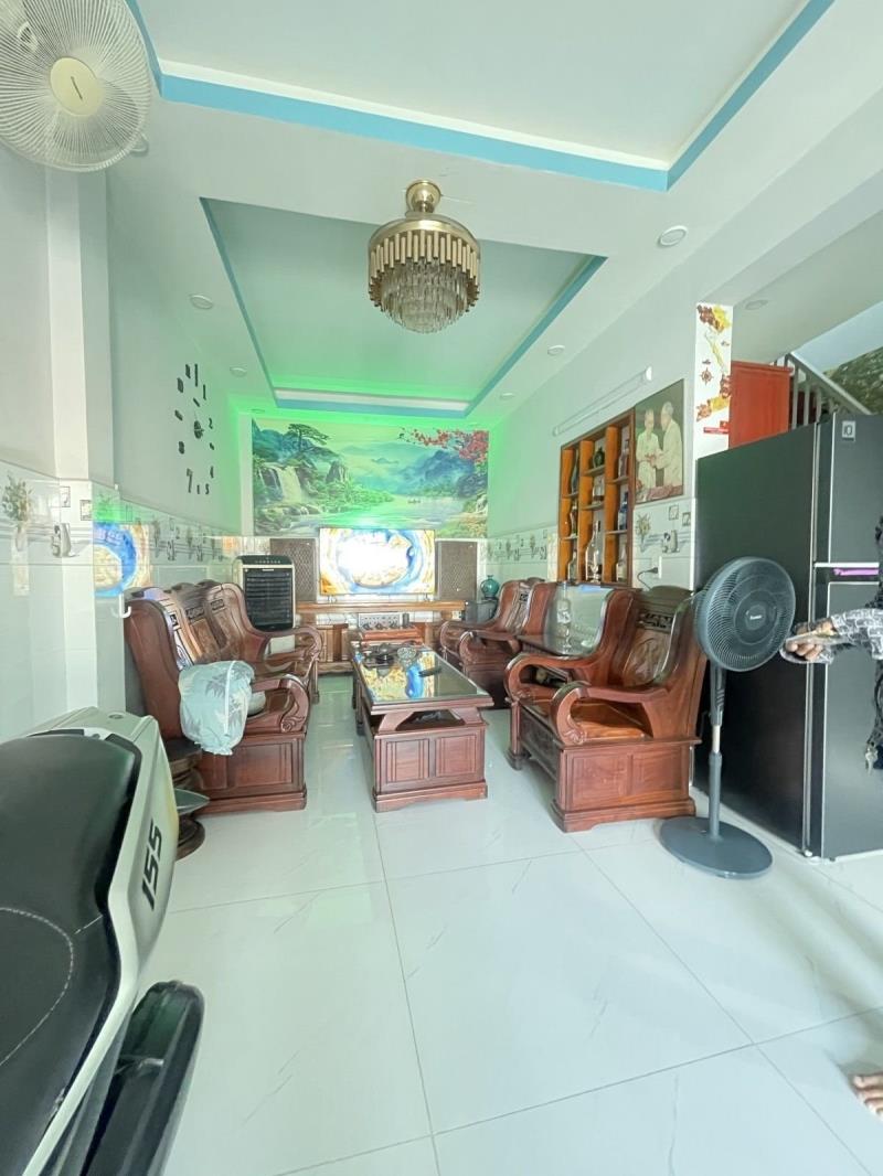 Bán nhà mặt tiền kinh doanh đường số 19 linh chiểu gần đại học ngân hàng