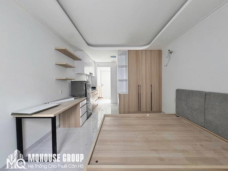 Khai trương căn studio cửa sổ mới 100% full nội thất tone gỗ ngay ung văn khiêm gần ngã tư hảng xanh giáp quận 1,3 khu an ninh