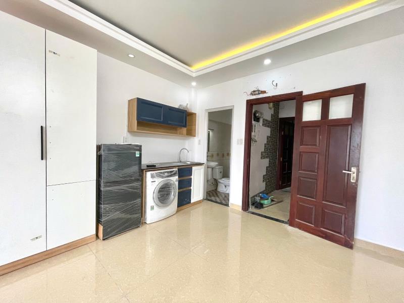 Thuê ngay căn hộ ban công máy giặt riêng full nội thất mới 100% ngay đường nguyên hồng gần phan văn trị giáp quận 1,3 khu an ninh tốt - Ảnh 2