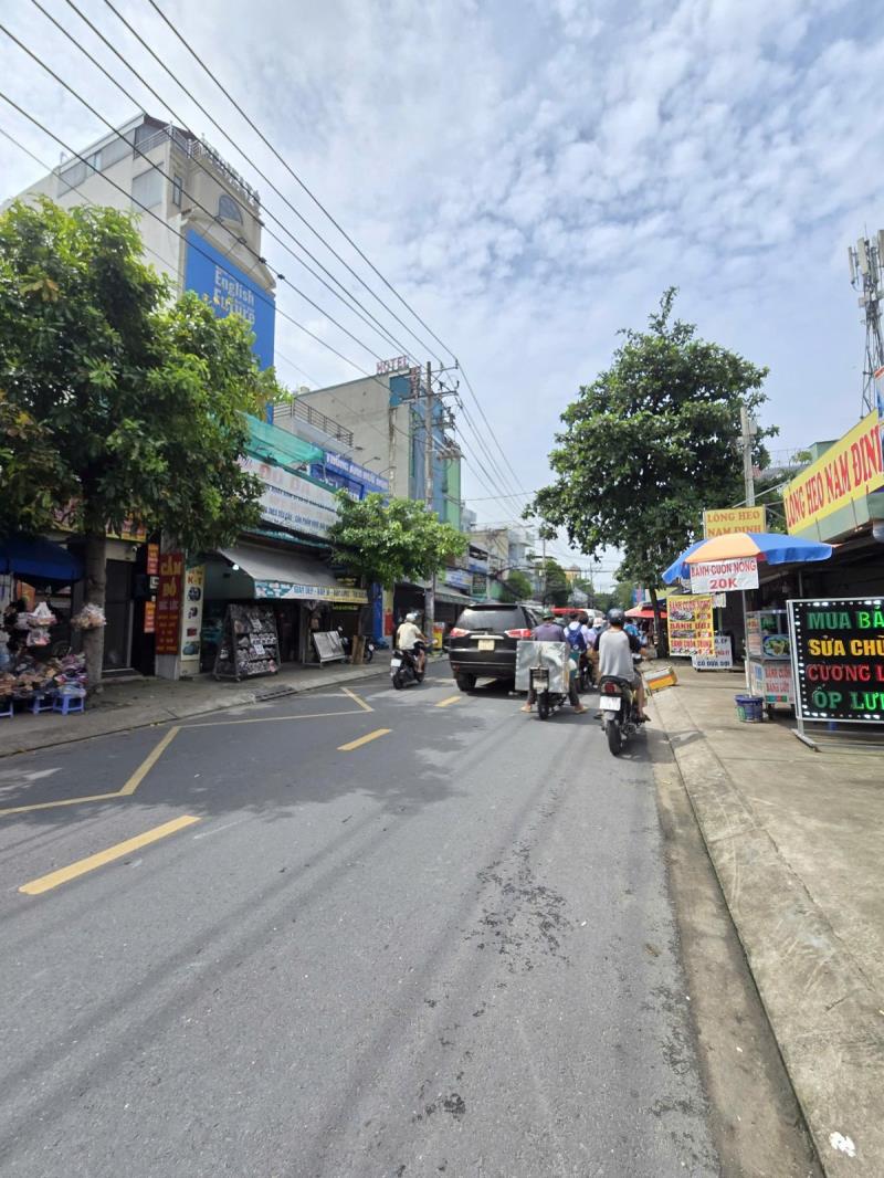 Bán nhà mặt tiền nguyễn thị đặng, 5 x 30 ngay chợ, vị trí siêu vip - Ảnh 2