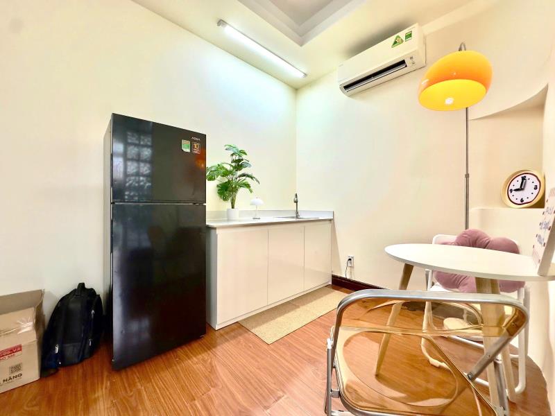 Mới 100% voucher giảm 500k cho căn hộ ban công tách bếp ngay trần bình trọng 40m2 gần khu ẩm thực phan xích long giáp quận 1,3 hẻm ô tô - Ảnh 3