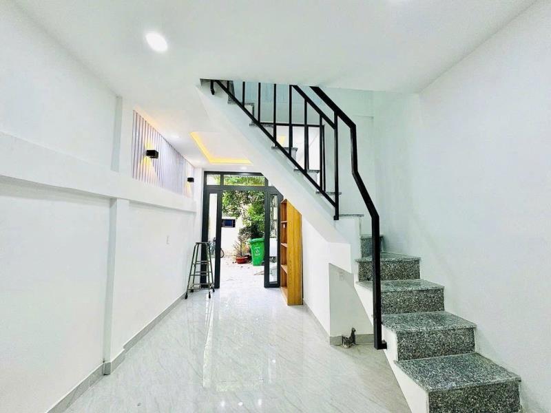 Bán nhà 2 tầng xô viết nghệ tĩnh bình thạnh gần cầu kinh bến xe miền đông - Ảnh 3