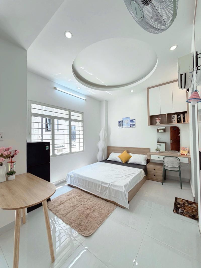 Studio ban công  – nguyễn xí, bình thạnh gần ngã tư hàng xanh, vlu, hutech, chợ bà chiểu