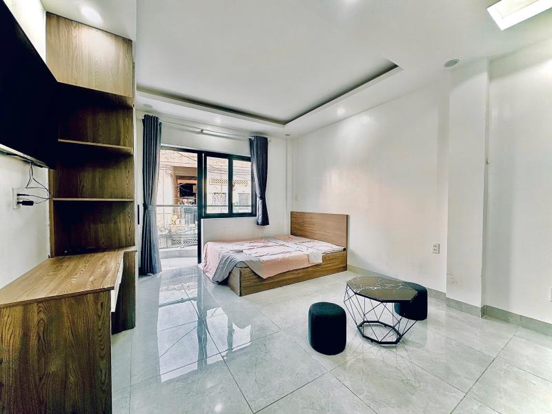 Thuê ngay căn studio ban công lớn full nội thất ngay đường bình quới gần cư xá thanh đá , ngã tư hàng xanh giáp quận 1,3 