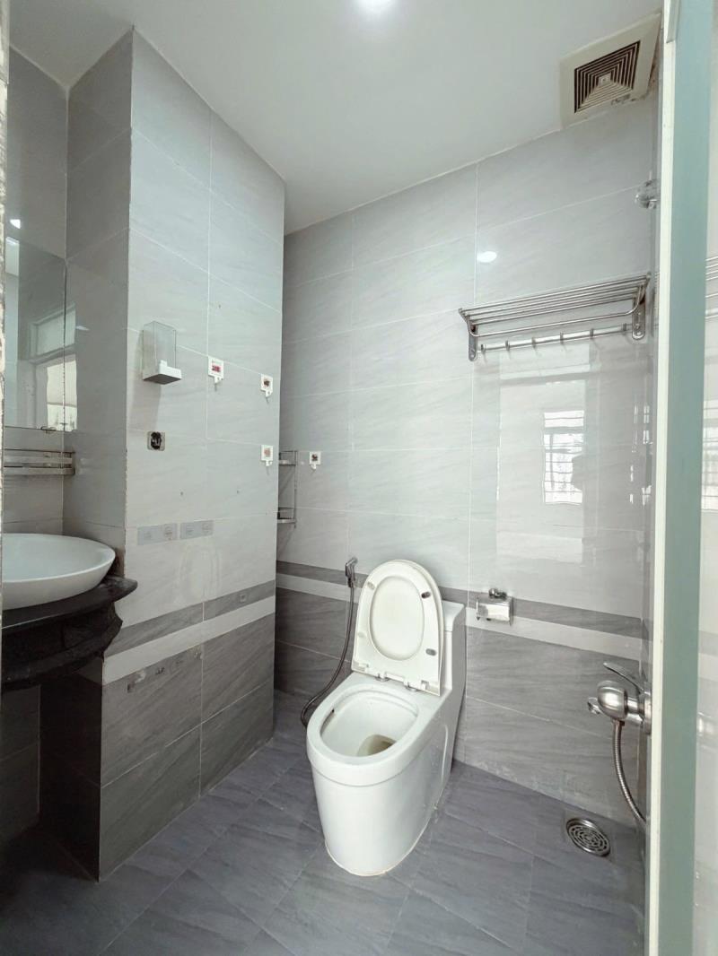 Cho thuê căn hộ - 35m2 - có ban công - full nội thất - gần đh văn lang - nguyễn xí, bình thạnh - Ảnh 3