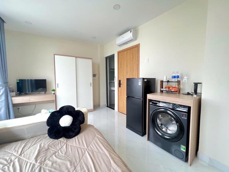 Trống sẵn căn 1pn tách bếp thang máy 40m2 full nội thất cửa sổ đón nắng ngay chu văn an gần chợ bà chiểu giáp quận 1,3 mặt tiền đường , khu an ninh  - Ảnh 2