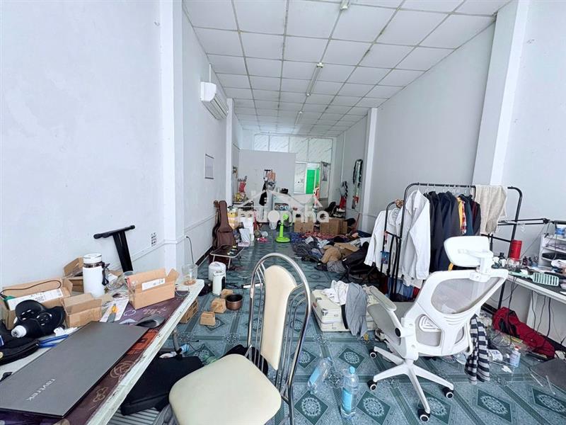 Studio siêu to ngay vòng xoay phạm văn đồng - 50m2-full nt-cửa sổ trời
