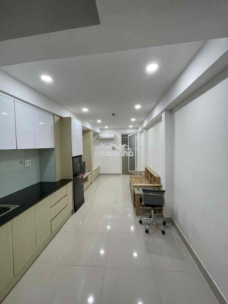 Cho thuê căn hộ _ 1 trệt 1 lầu 2wc _ ko giới hạn người ở sát bên q1 - Ảnh 2