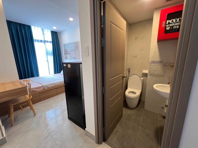 Cho thuê căn hộ studio quận 1 - phòng full nội thất - ban công thoáng gần đh ueh viện isp - công viên lê văn tám - Ảnh 4