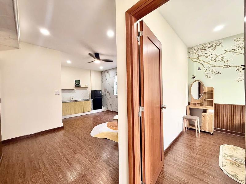 Cho thuê 1pn ban công 45m2 full nội thất ngay ngã tư hàng xanh - cầu thị nghè - thảo cầm viên sg - Ảnh 4