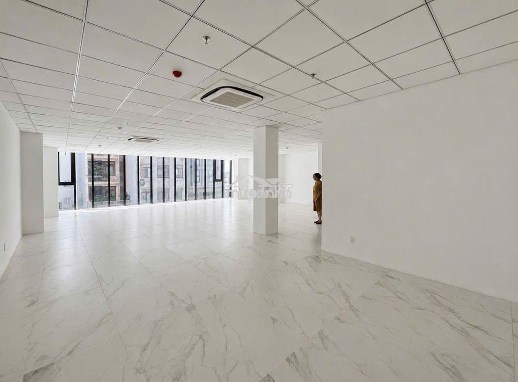 Toà building mặt tiền 10m- sử dụng 1.400m2 trung tâm quận tân bình - 3