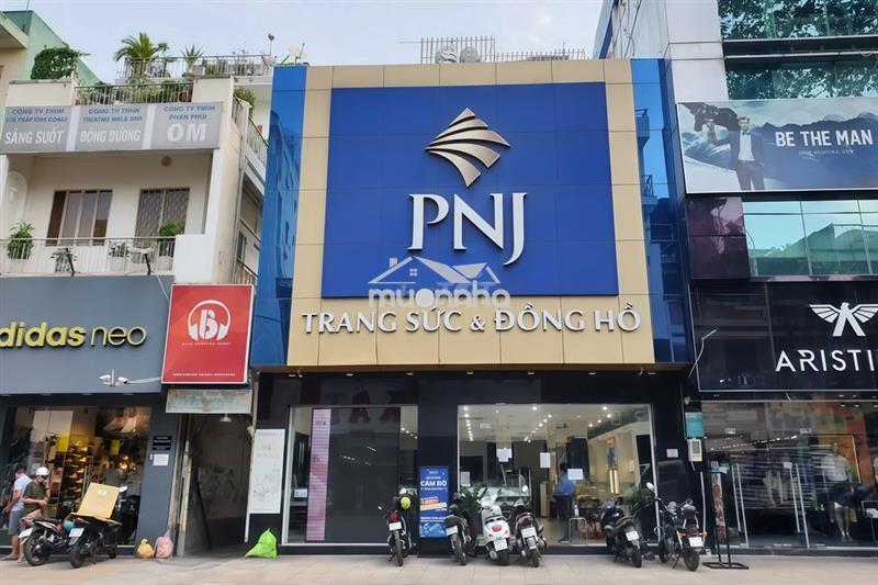 Cho thuê mặt bằng đường 3/2, p10, quận 10. dt: 8x25m