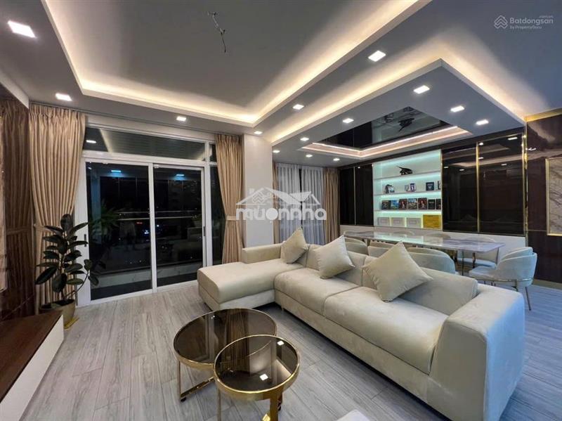 Bán căn satra penthose phú nhuận 300m2 giá 25 tỷ