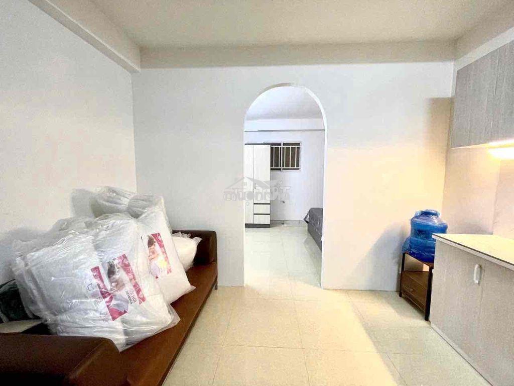 1 phòng ngủ tách bếp, cửa sổ lớn, lê văn sỹ, q3 6tr5 - Ảnh 2