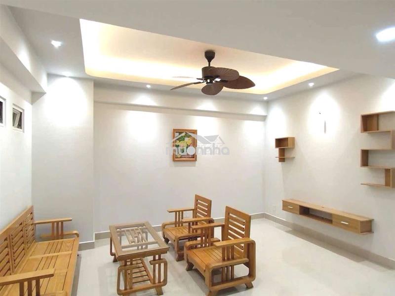 Chính chủ bán căn hộ 1050 có 2pn, nội thất cao cấp