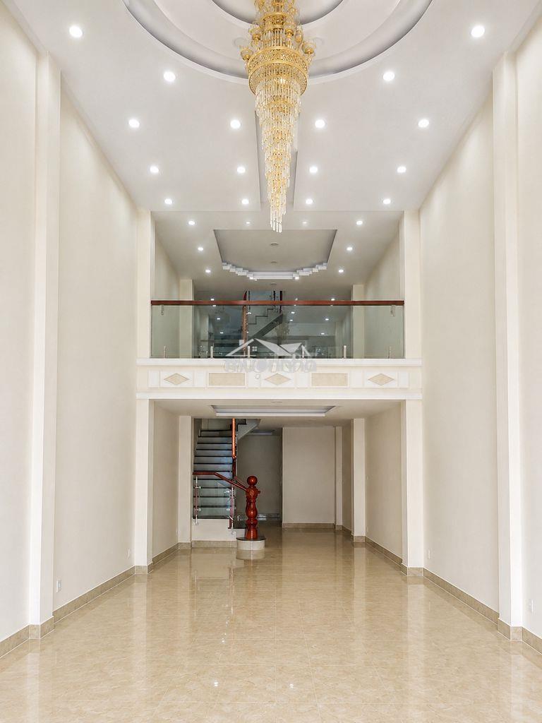 Cho thuê nhà mt lê quang định, bt - 5 tầng | 6pn | 6wc | chỉ 38tr - tl - 3