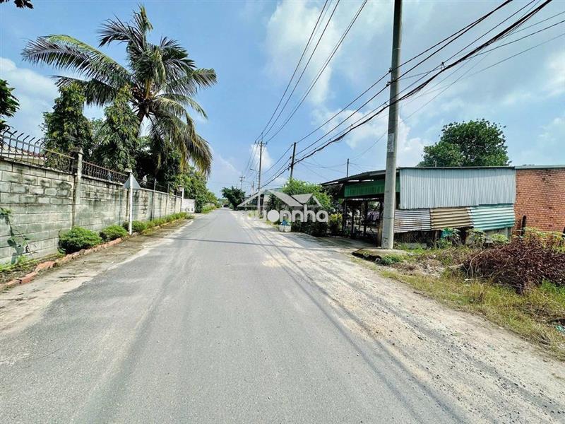 Cần tiền bán lô đất 124m2 ở xã tân an hội - củ chi giá 700 triệu.