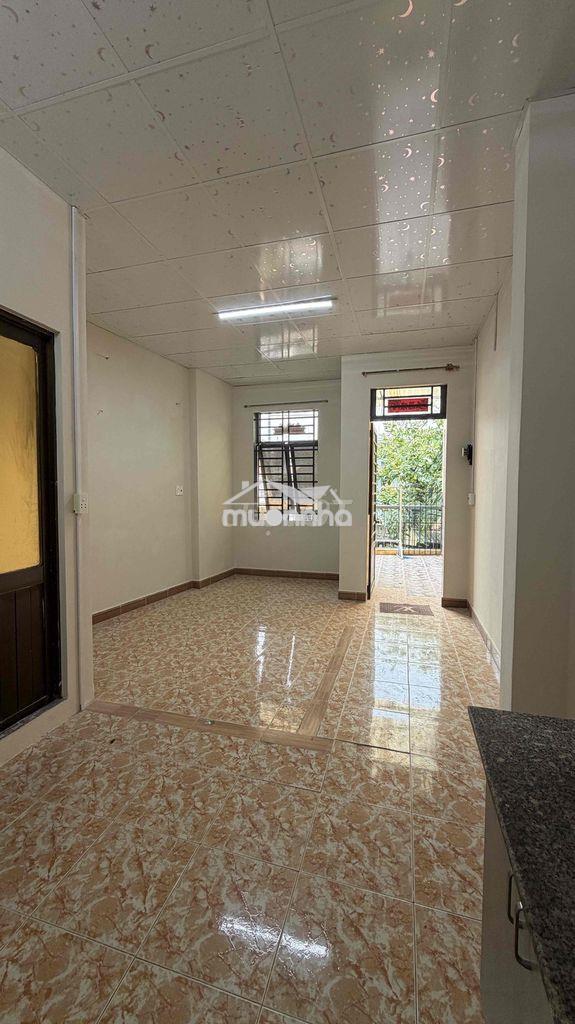 Studio riêng biệt 25m² + ban công 9m² | chỉ 1 phòng trên lầu - Ảnh 3