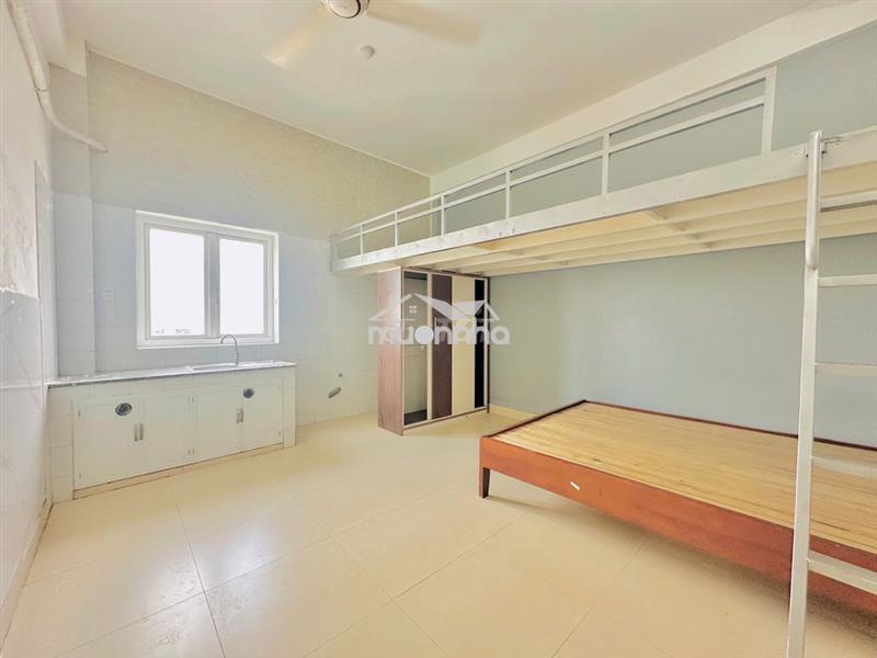⭐Căn hộ 2 không gian ngủ + 40m2 - full nội thất - ngay cầu tham lương