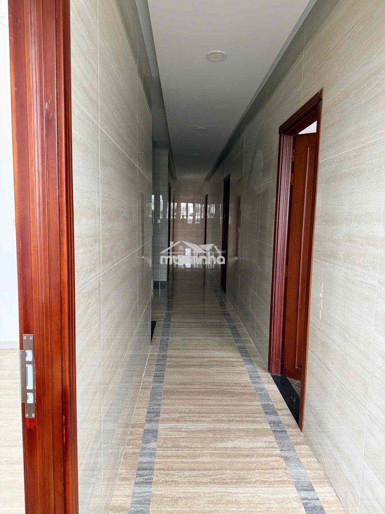 Cho thuê sàn tầng 3 - dt 200m2 gồm 6wc 6 pn giá 45tr - 2