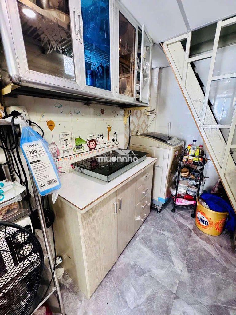 Nhà  xinh, hẻm  xe hơi khu chợ  vải phú thọ hoà,  giá  rẻ  , hiếm có - Ảnh 2