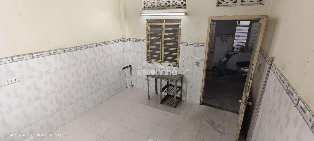 Cho gia đình thuê nhà nguyên căn liền kề 1 trệt 2 lầu - Ảnh 3